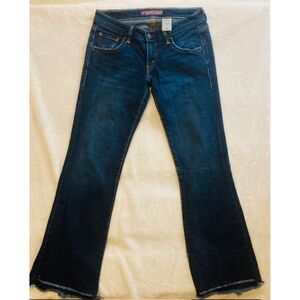 Levis womens 524 Jeans 9M r 30 X31 Supper Low Raw Cut